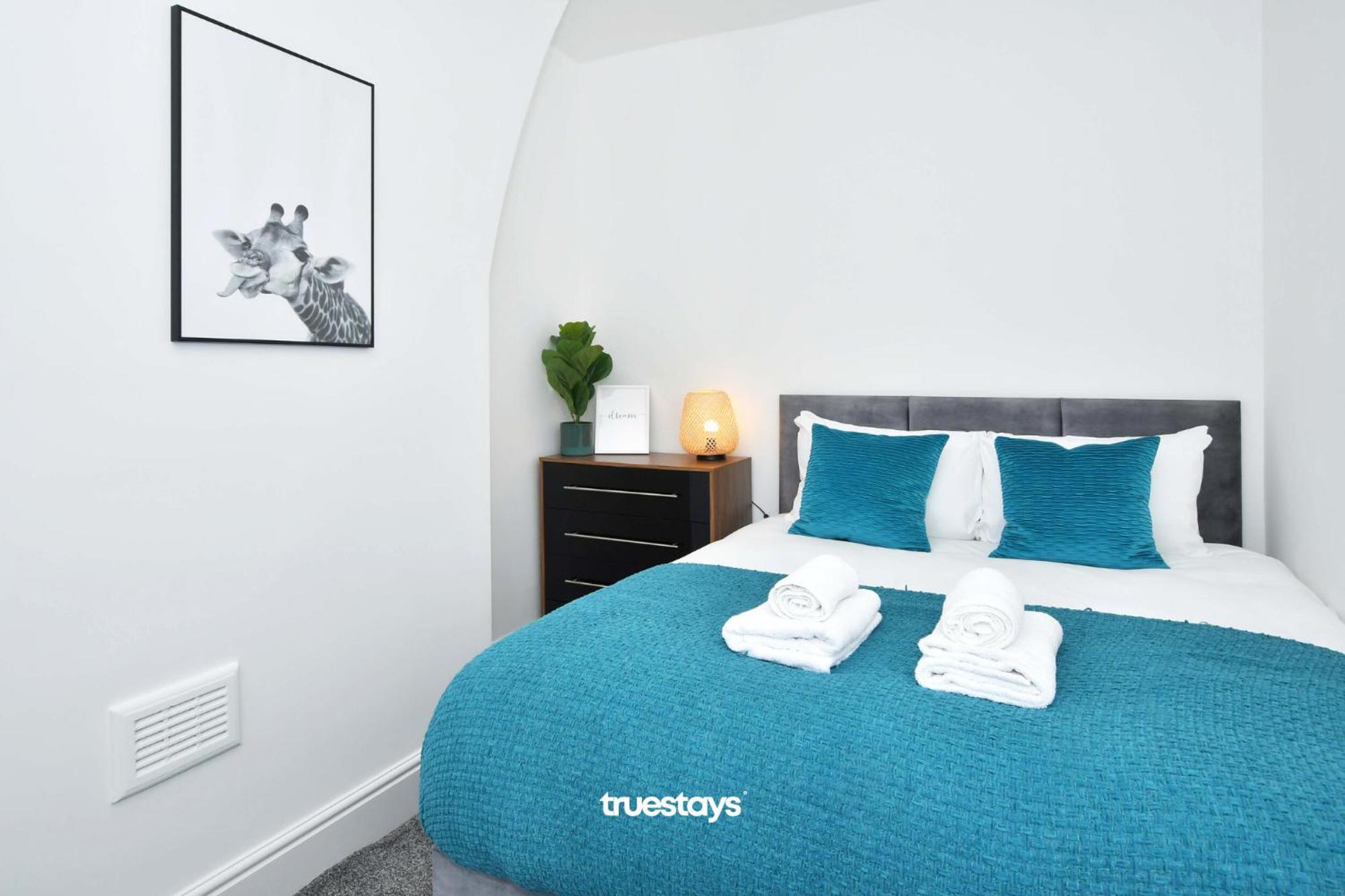 Gilman House By Truestays - 4 Bedroom House In Stoke-On-Trent Etruria Zewnętrze zdjęcie