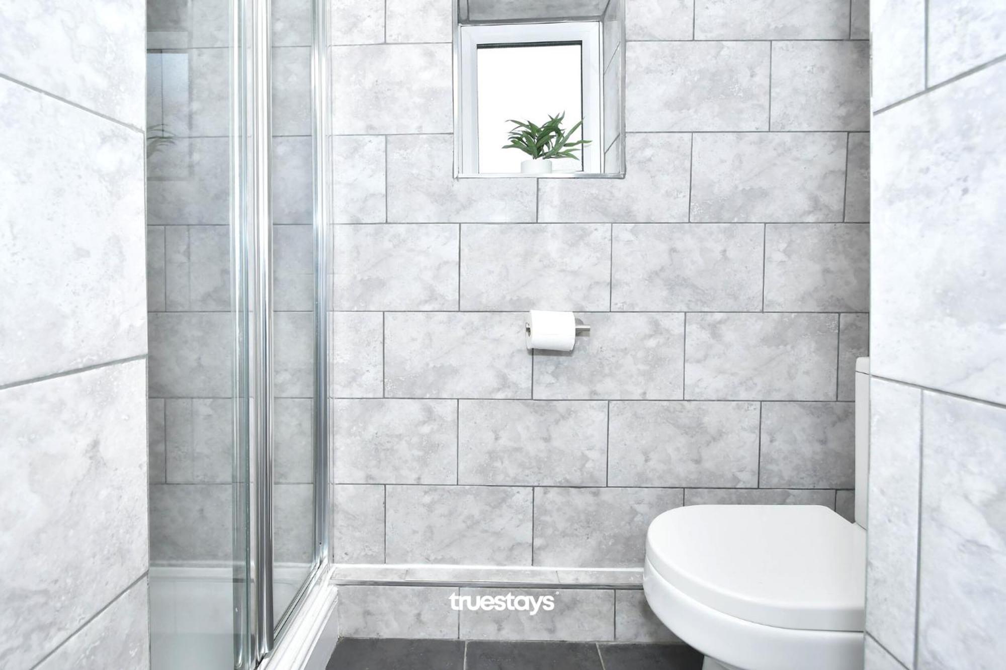 Gilman House By Truestays - 4 Bedroom House In Stoke-On-Trent Etruria Zewnętrze zdjęcie